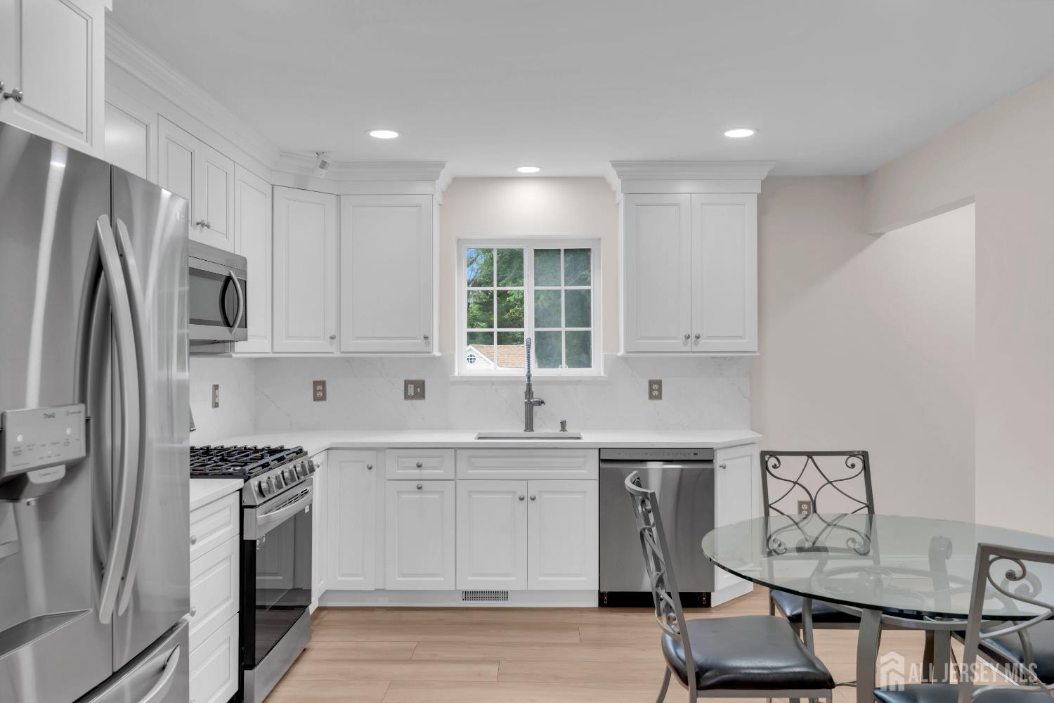 3 Malibu Court, Jackson, NJ, 08527 image 36