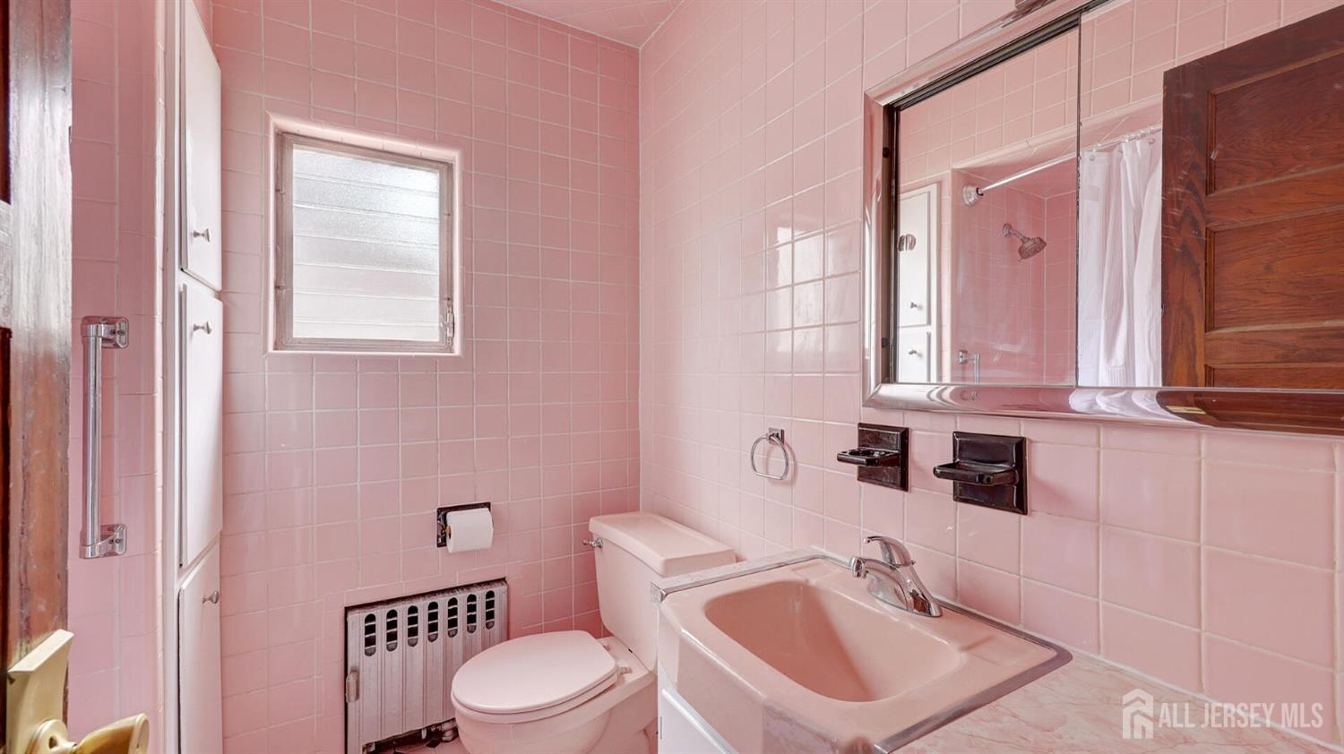 20 S 2nd Avenue, Highland Park, NJ, 08904 image 13