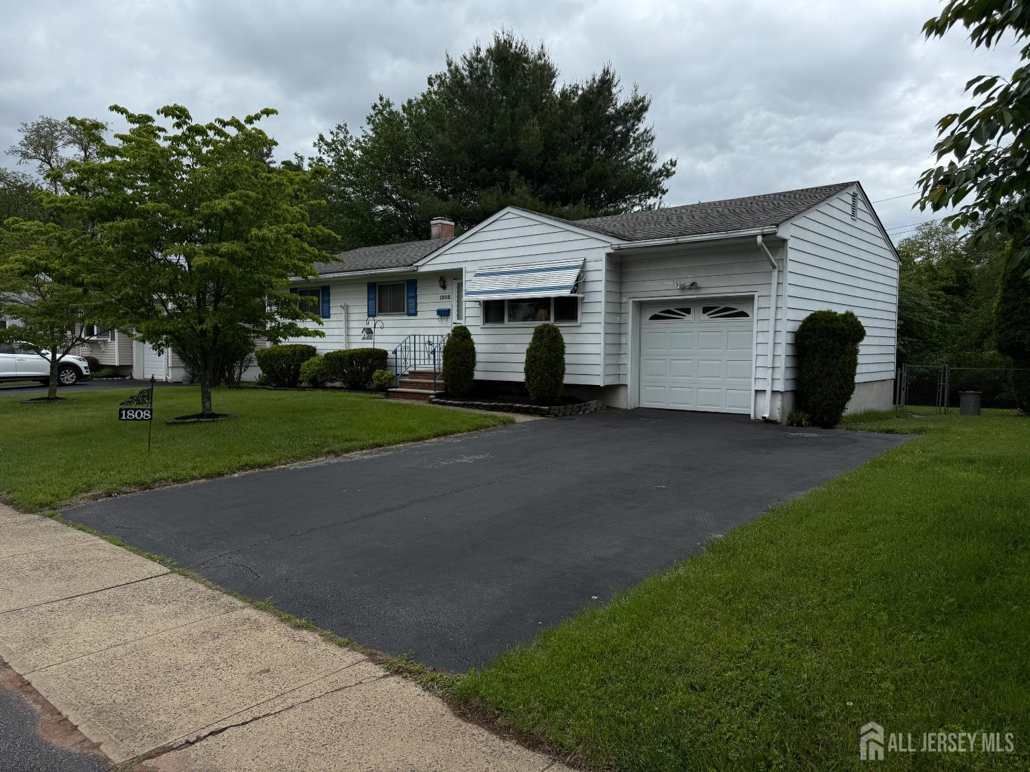 1808 Stratford Avenue, South Plainfield, NJ, 07080