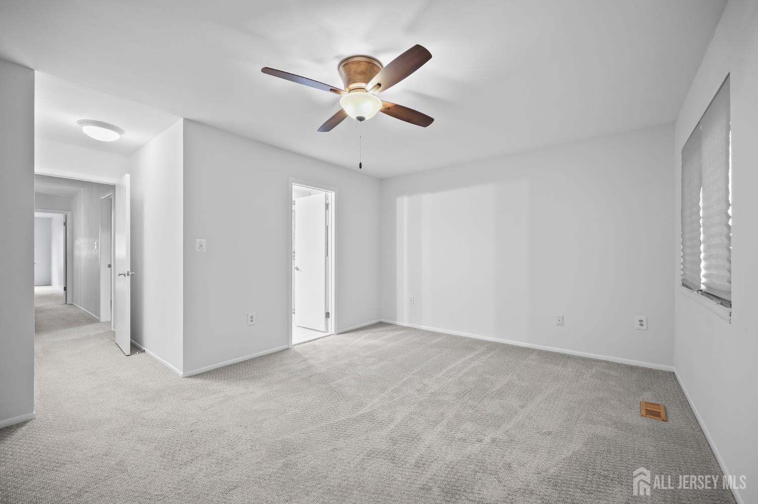 70 Lexington Circle, Old Bridge, NJ, 07747 image 29