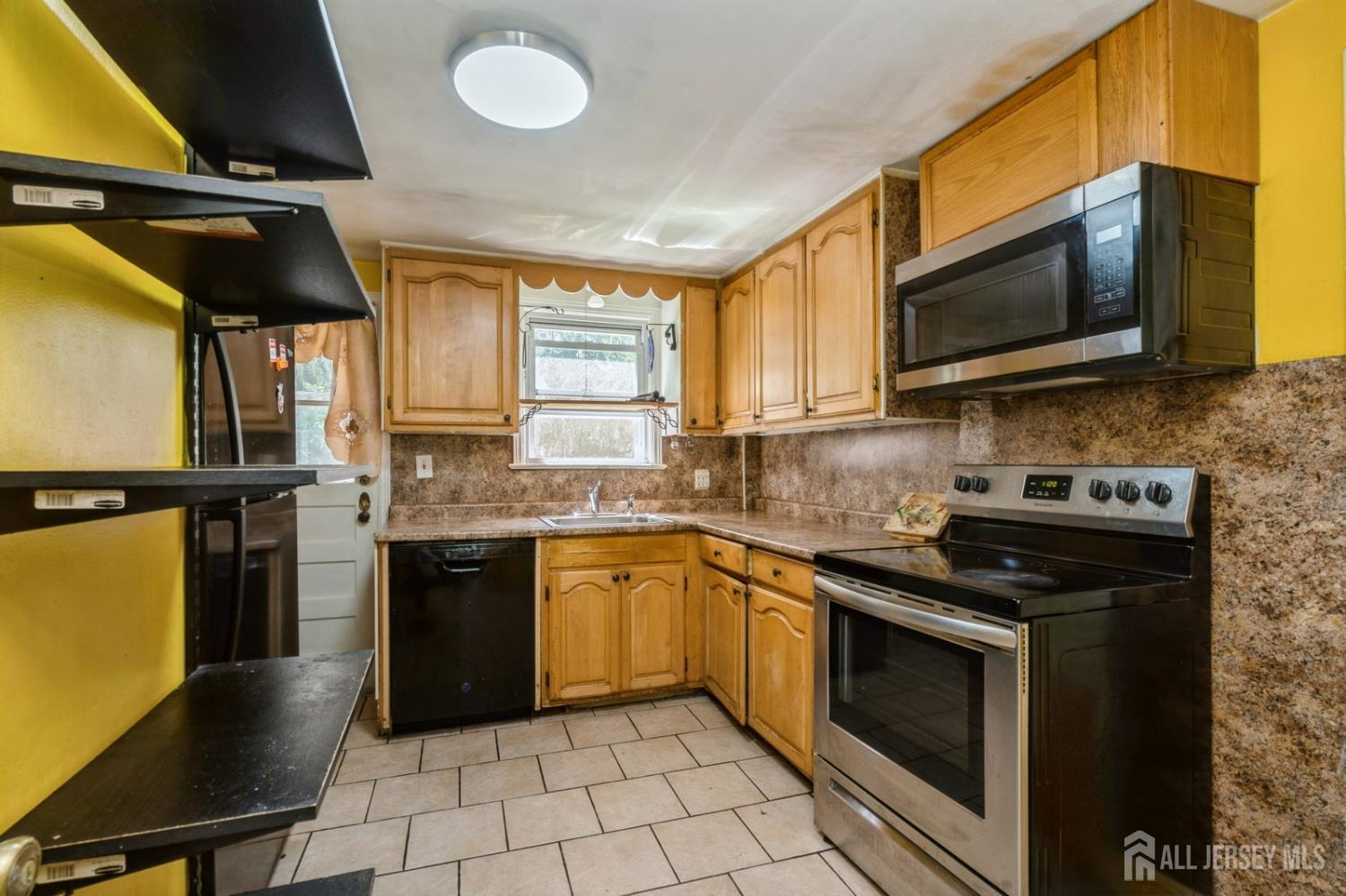 571 Greenbrook Road, North Plainfield, NJ, 07063 image 17