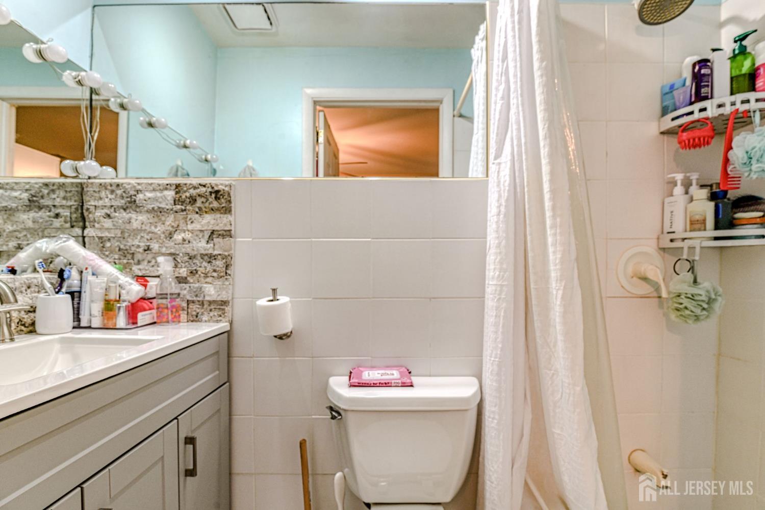 48 Brookside Avenue, Old Bridge, NJ, 08857 image 19