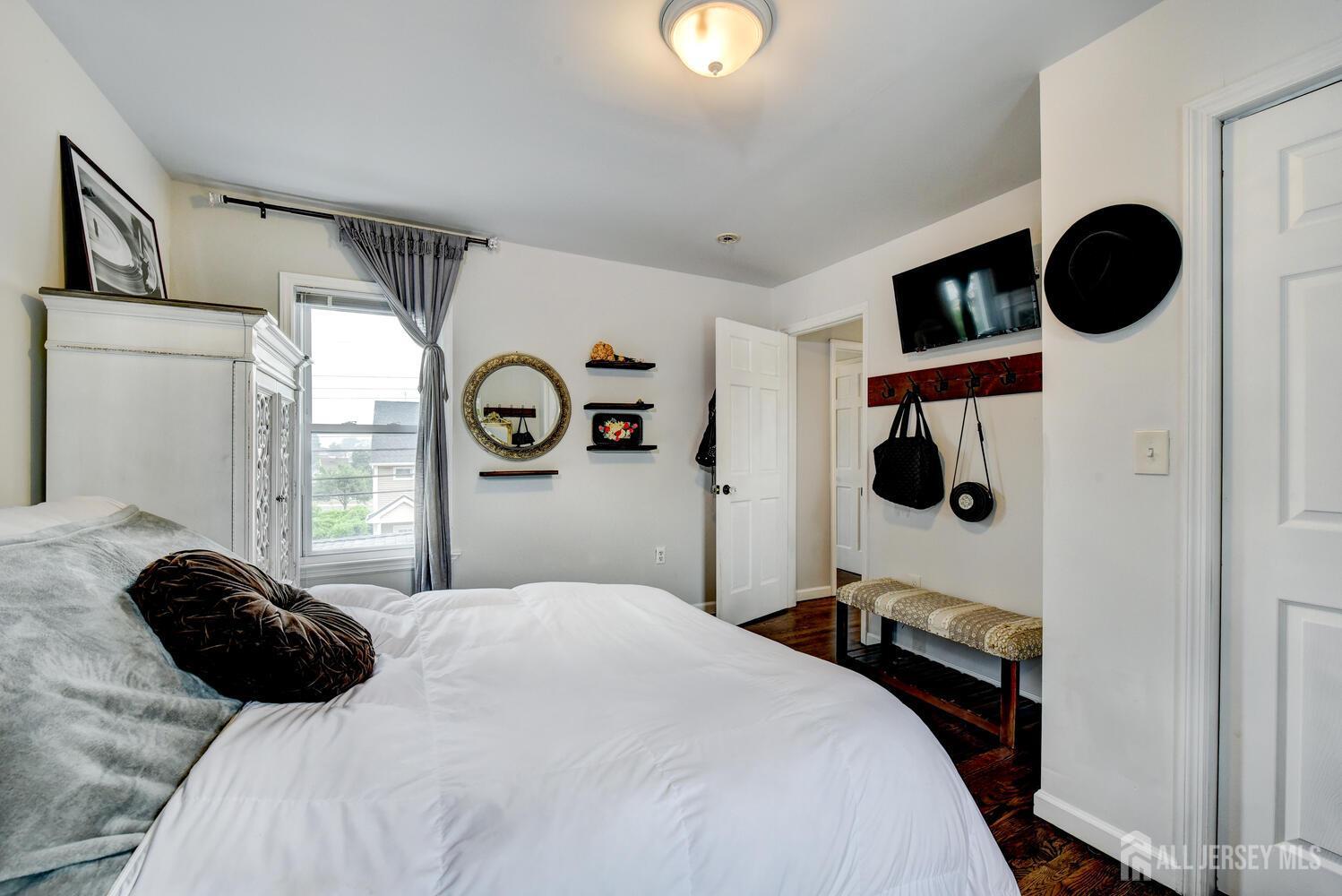 382 Highland Street, South Amboy, NJ, 08879 image 33