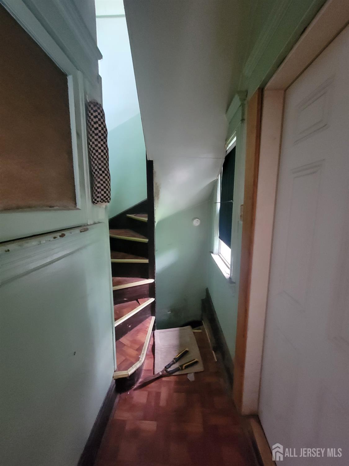 25 Dwight Street, Jersey City, NJ, 07305 image 23