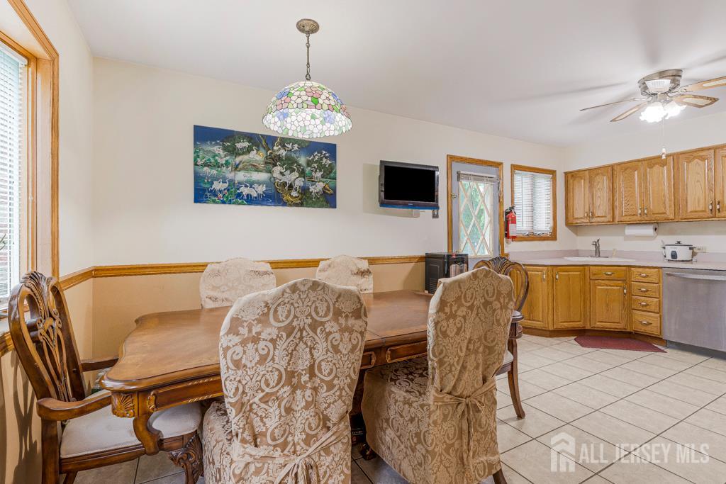 605 Beechwood Avenue, Middlesex, NJ, 08846 image 12