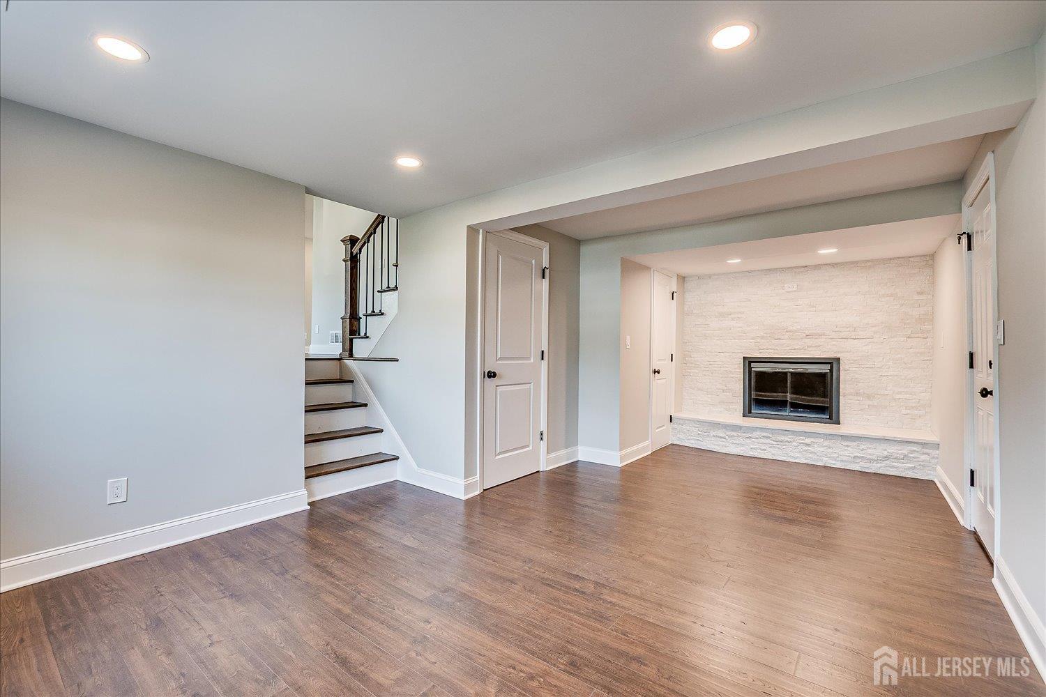 15 Crassas Street, Old Bridge, NJ, 08879 image 24