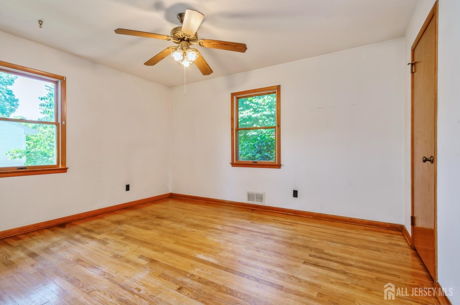 206 Charlotte Avenue, South Bound Brook, NJ, 08880 image 15