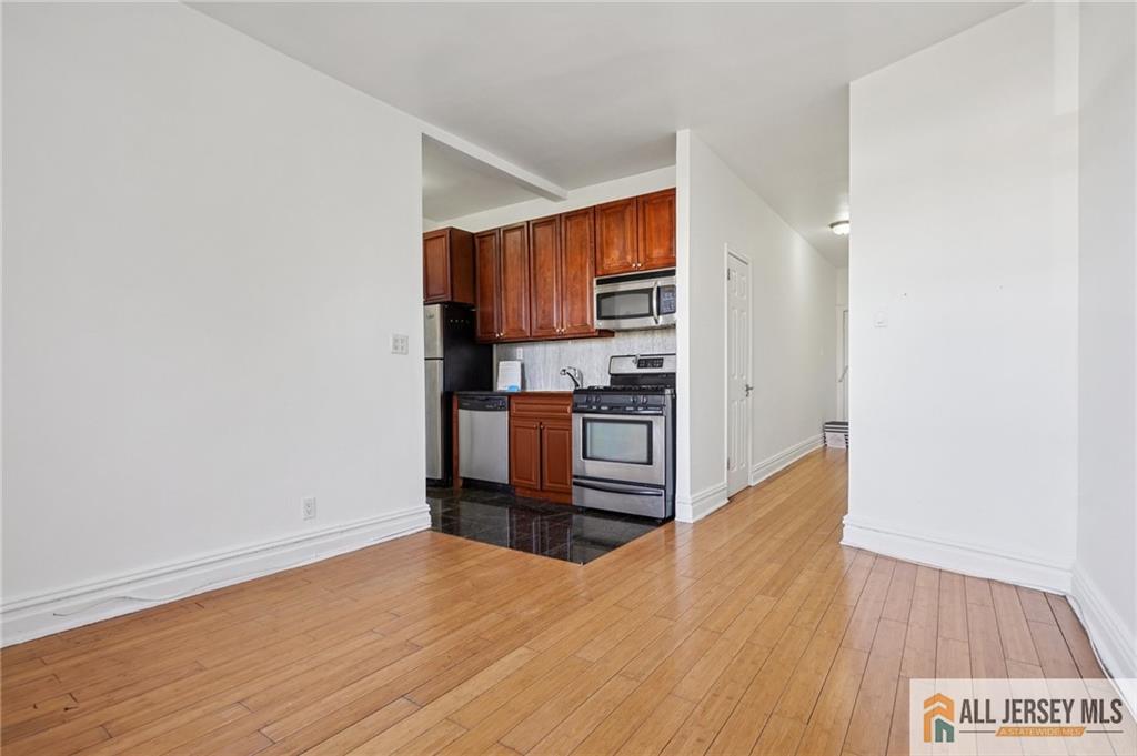 57 Corbin Avenue 24, Jersey City, NJ, 07306
