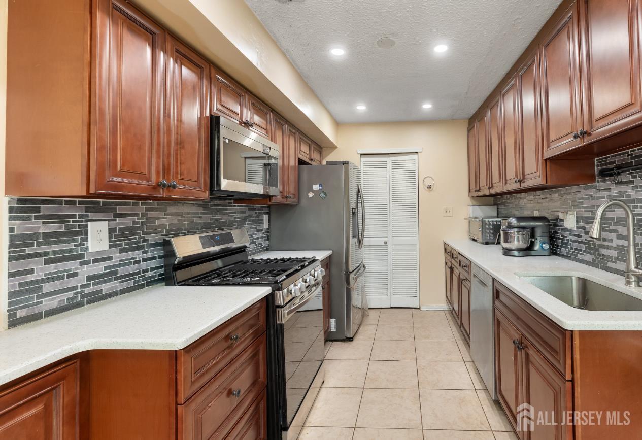76 Lynnette Court, South Brunswick, NJ, 08824 image 7