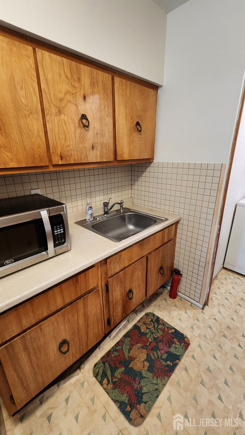4 Florida Court, Old Bridge, NJ, 07747 image 12