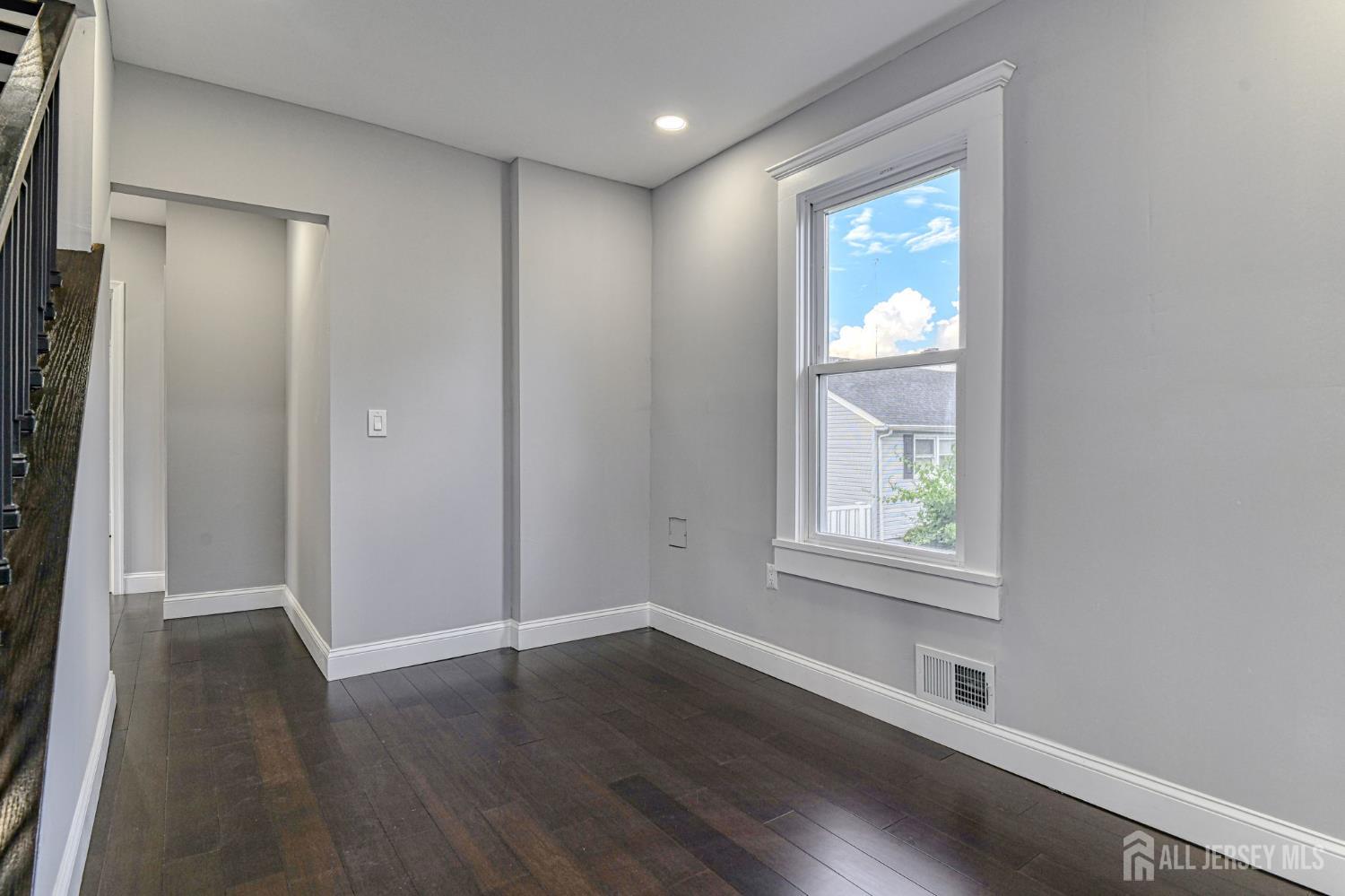 27 Elm Street, Edison, NJ, 08817 image 7