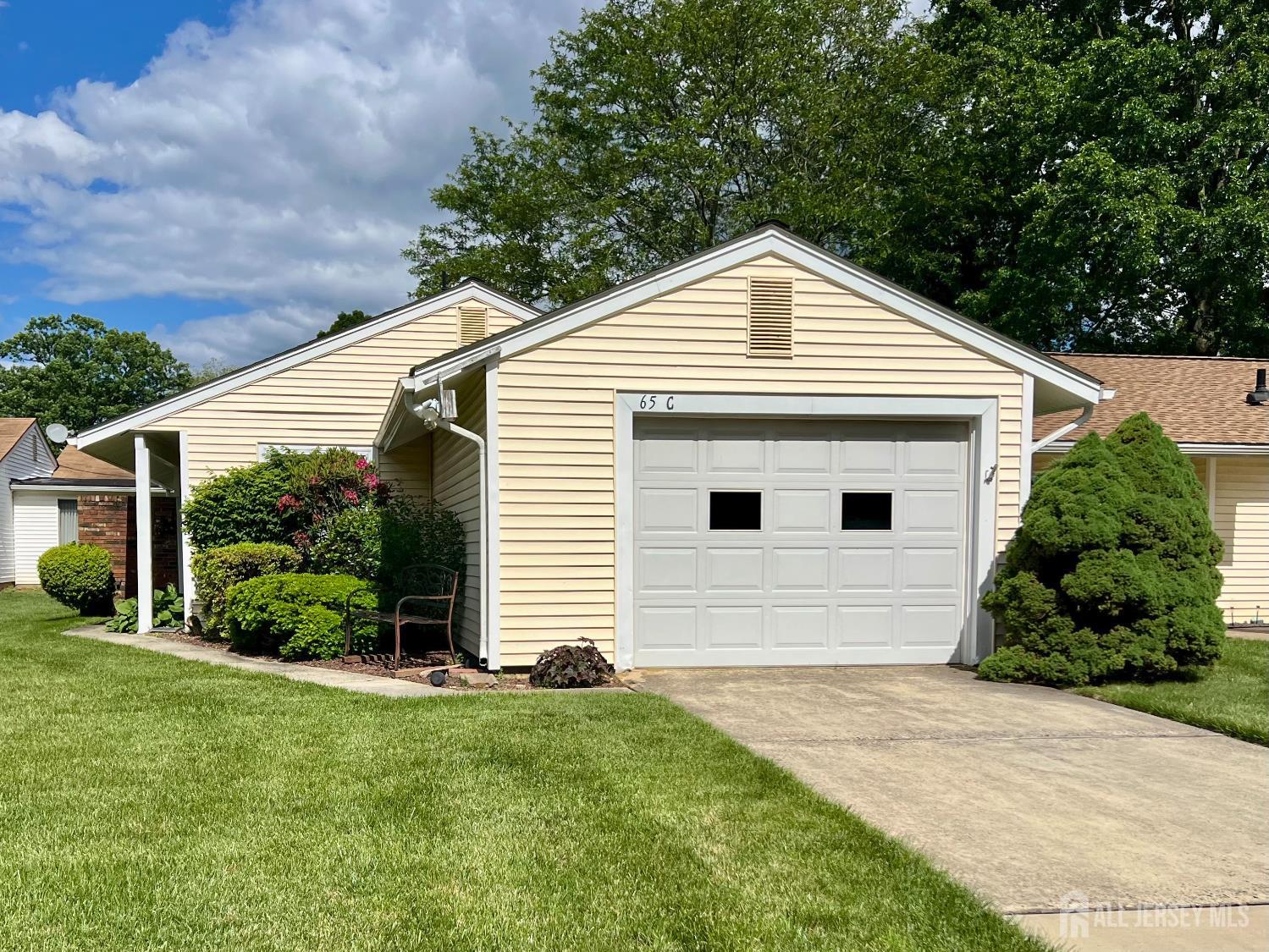 65 Essex Road, Monroe, NJ, 08831