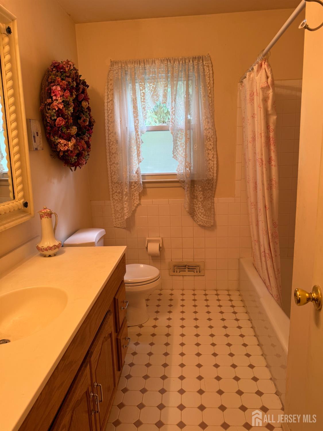 13 Concord Street, Edison, NJ, 08820 image 9