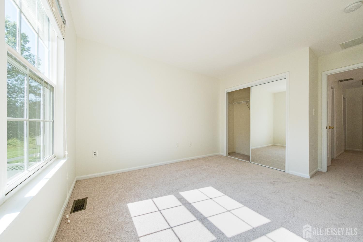 202 park Knoll, South Brunswick, NJ, 08540 image 30