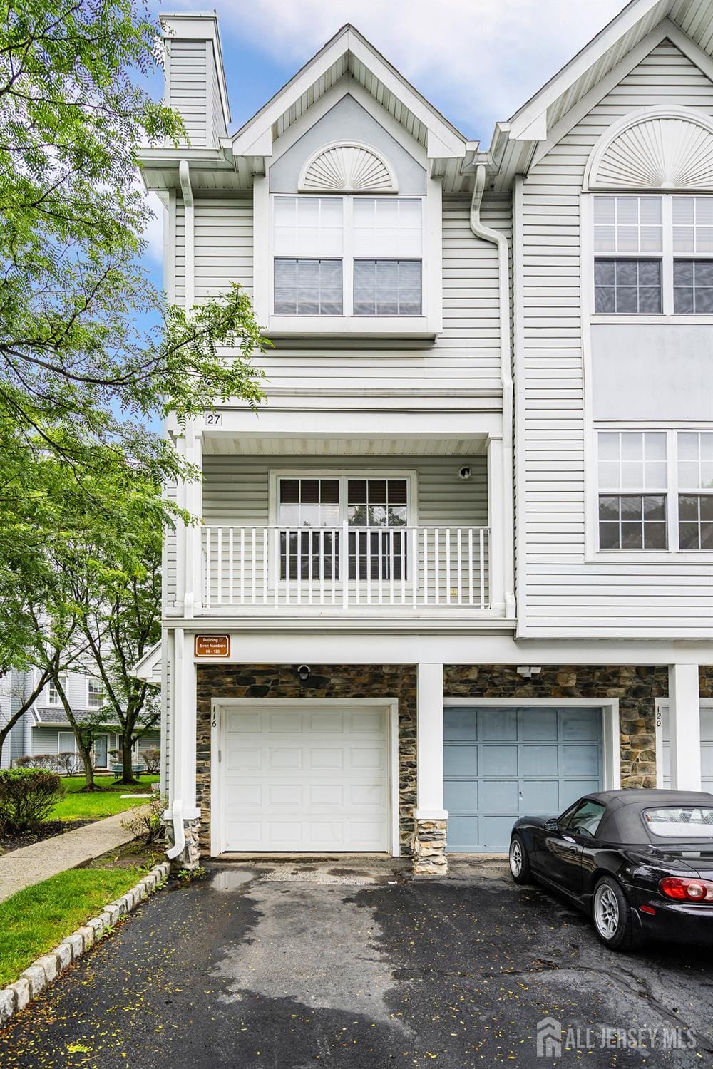 116 Prestwick Way Image 2