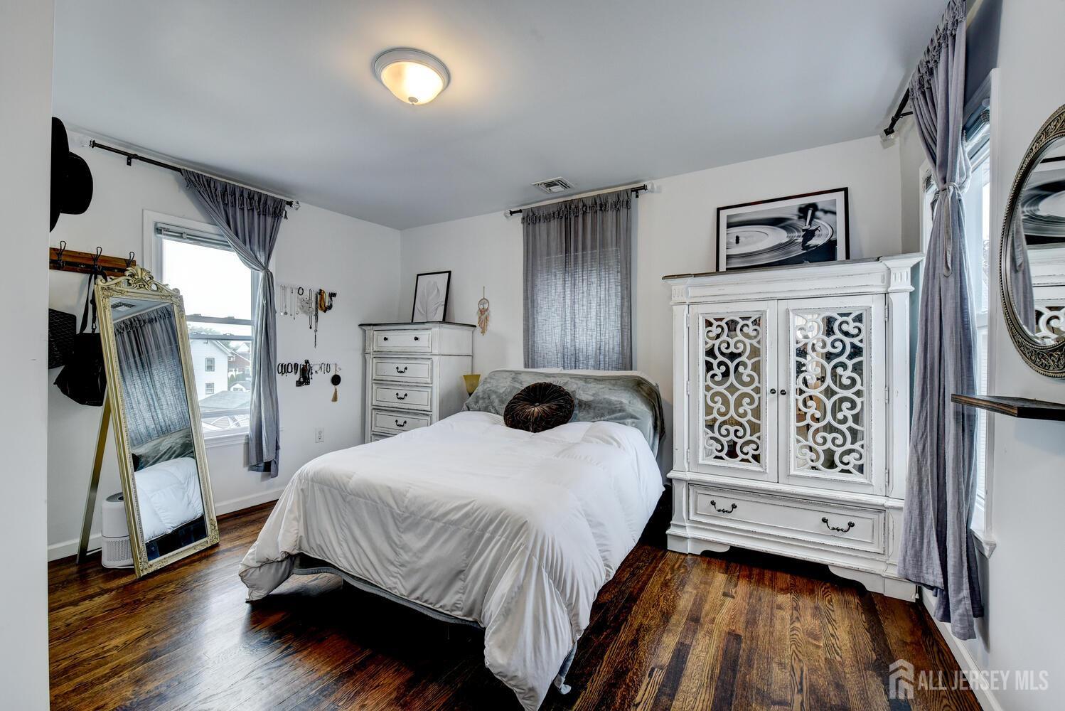 382 Highland Street, South Amboy, NJ, 08879 image 32