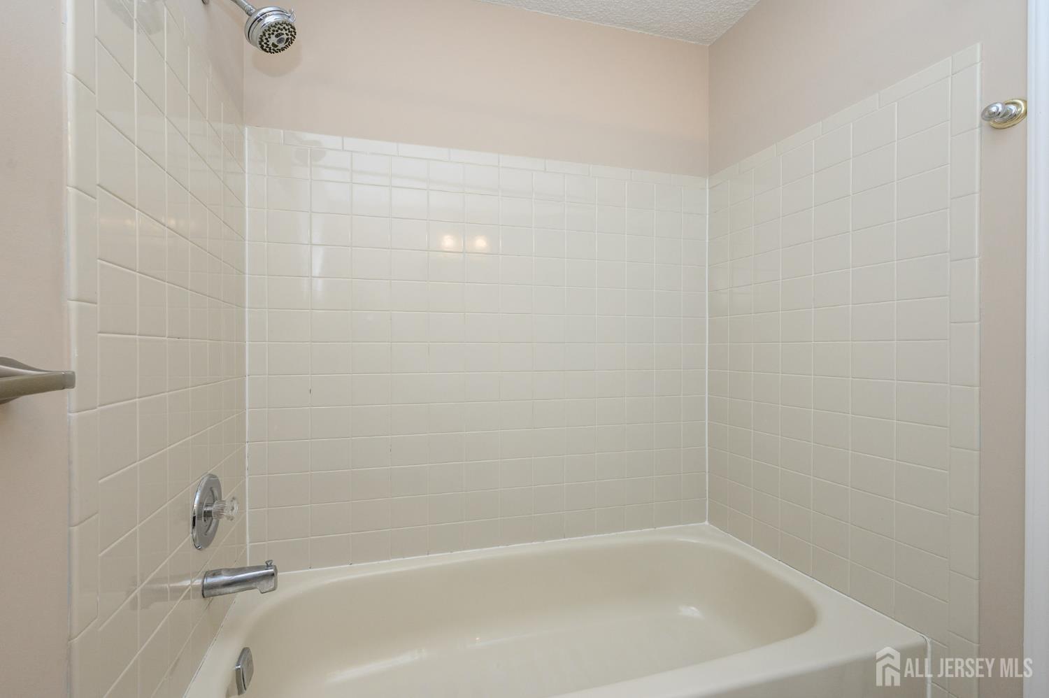 1505 Doolittle Drive, Bridgewater, NJ, 08807 image 20