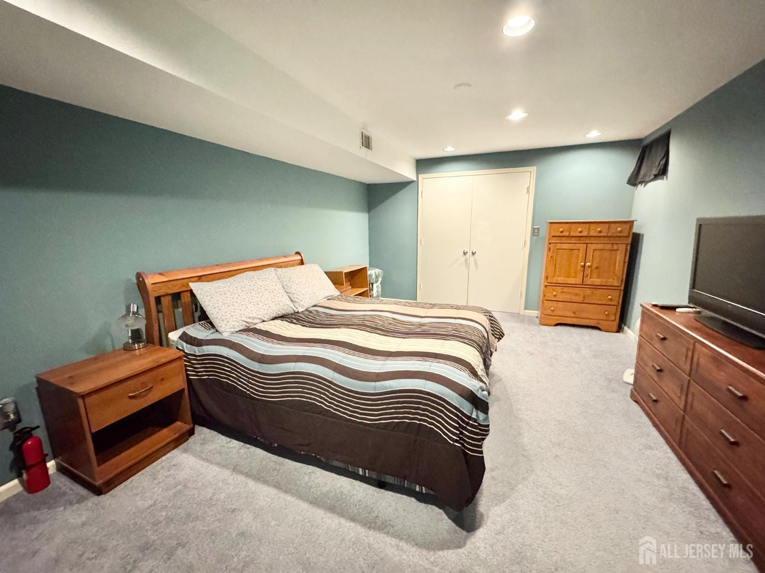 8 Woodmere Court, Old Bridge, NJ, 08857 image 31