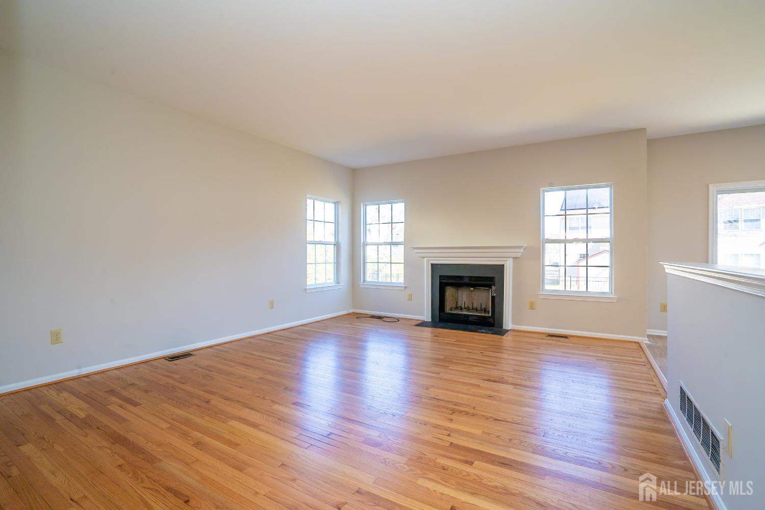 17 Larkspur Drive, South Brunswick, NJ, 08810 image 13