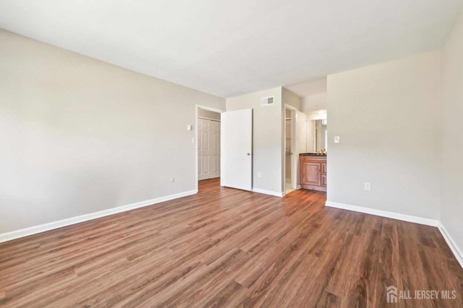 47 Wild Turkey Way, Manalapan, NJ, 07726 image 23