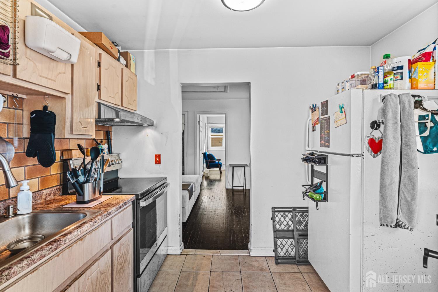 426 Catherine Street, South Amboy, NJ, 08879 image 11