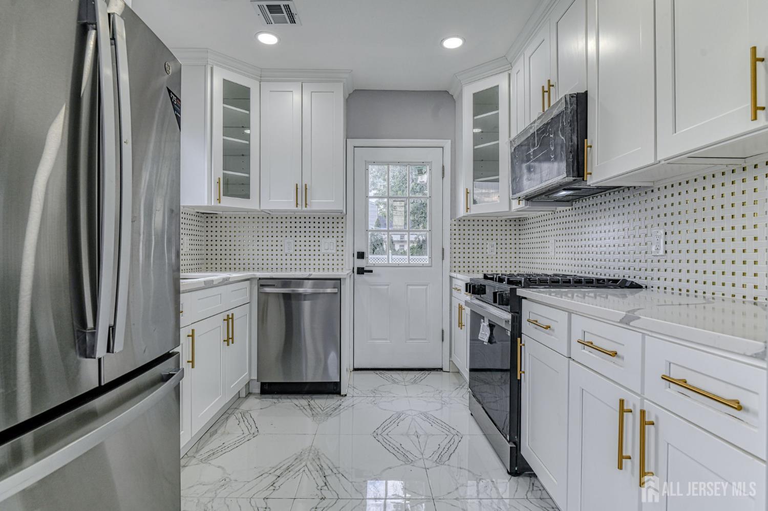 27 Elm Street, Edison, NJ, 08817 image 22