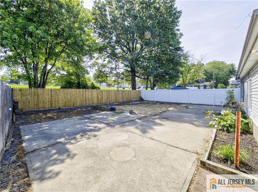 12 Louis Street, Hopelawn, NJ, 08861 image 18