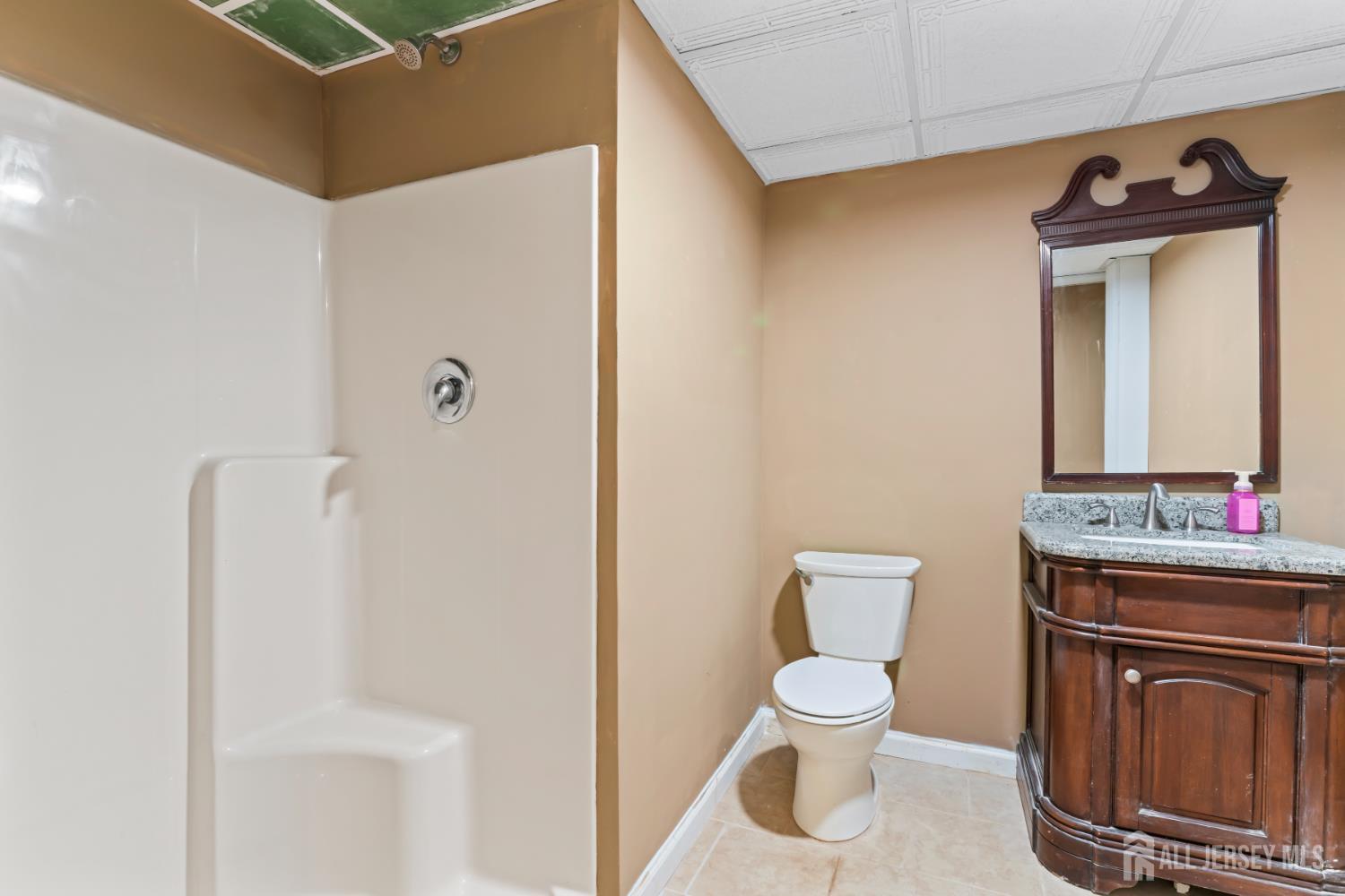 76 9th Street, Middletown, NJ, 07718 image 19