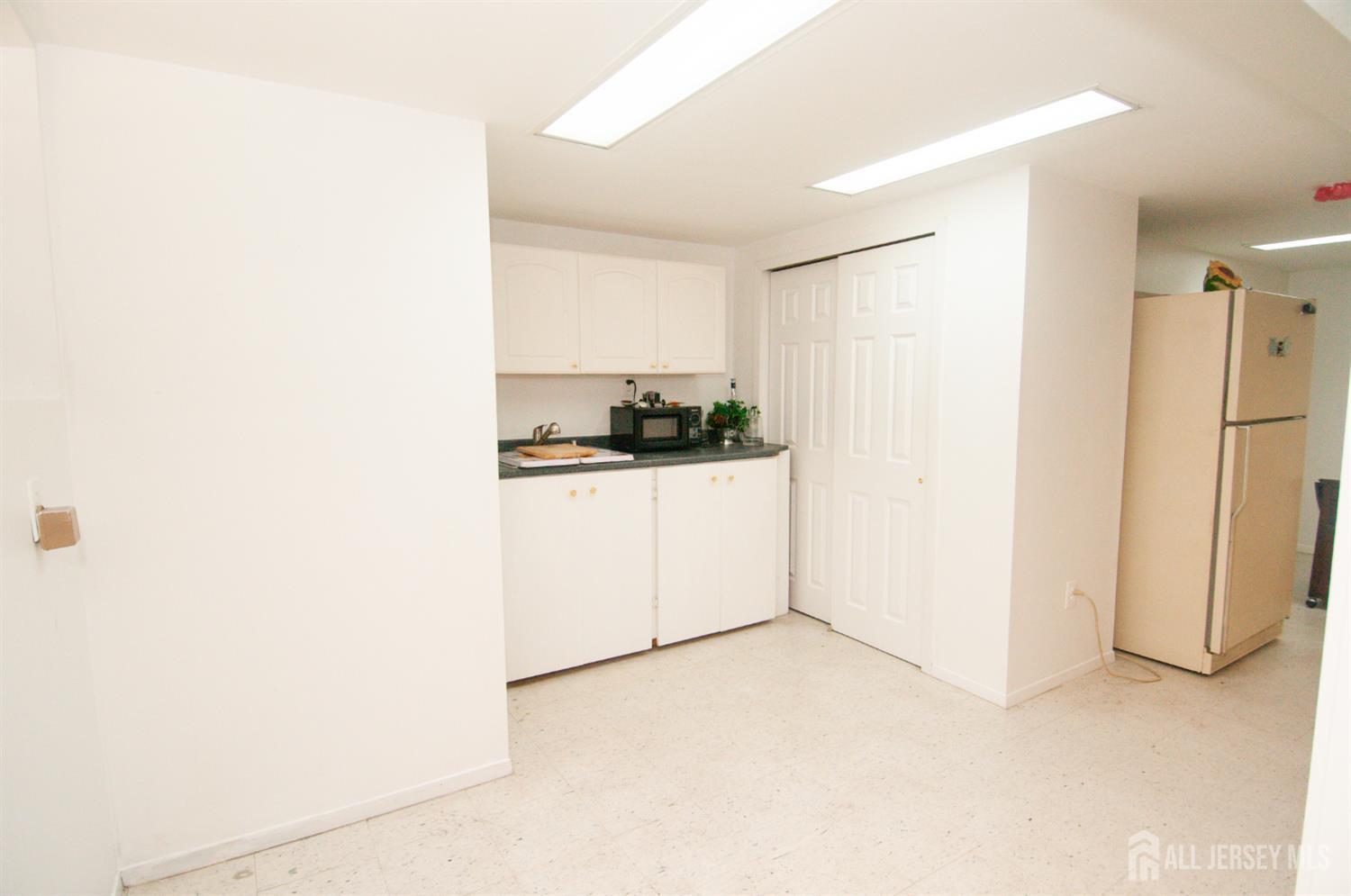 5 Dan Court, Old Bridge, NJ, 08857 image 35