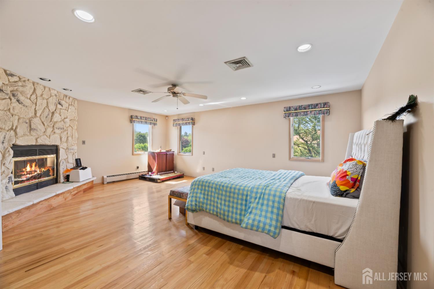 6 Allison Court, Edison, NJ, 08820 image 18