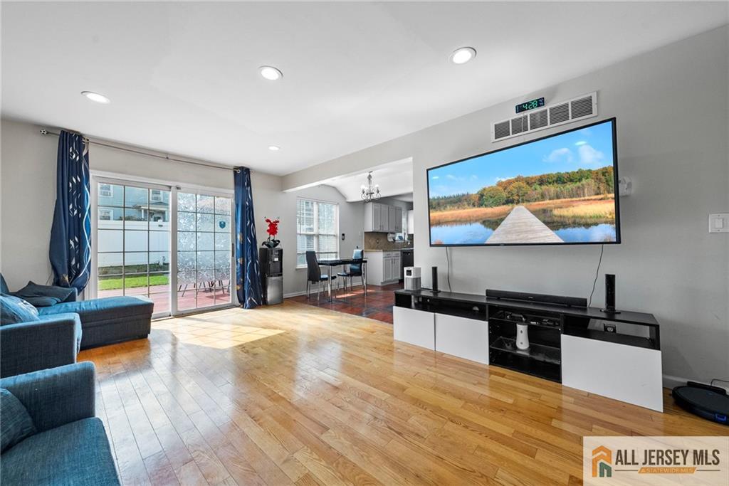 19 Edgegrove Street, Edison, NJ, 08837 image 16