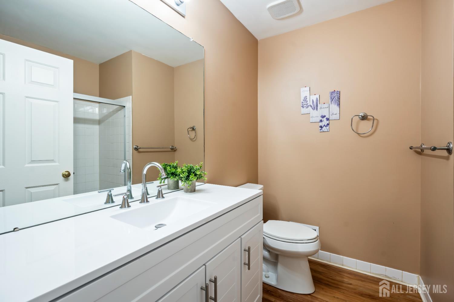 181 Windsong Circle, East Brunswick, NJ, 08816 image 36