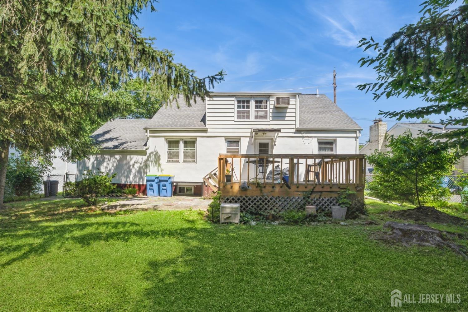 571 Greenbrook Road Image 5