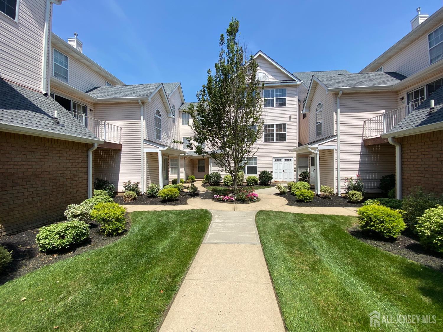 420 Plymouth Road, North Brunswick, NJ, 08902