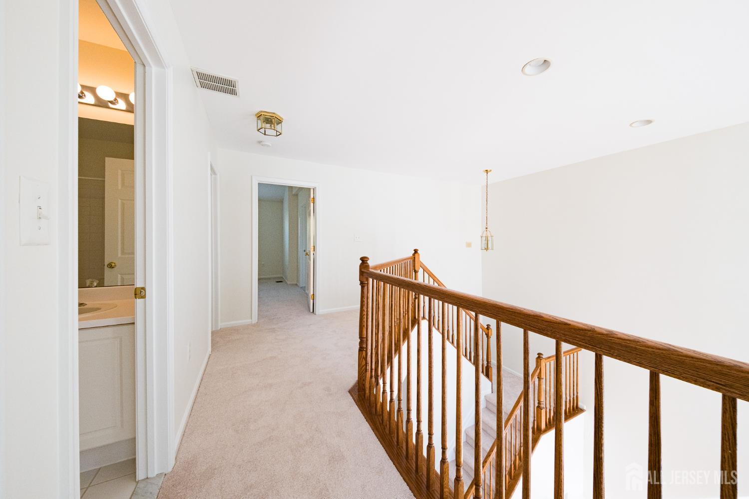 202 park Knoll, South Brunswick, NJ, 08540 image 32