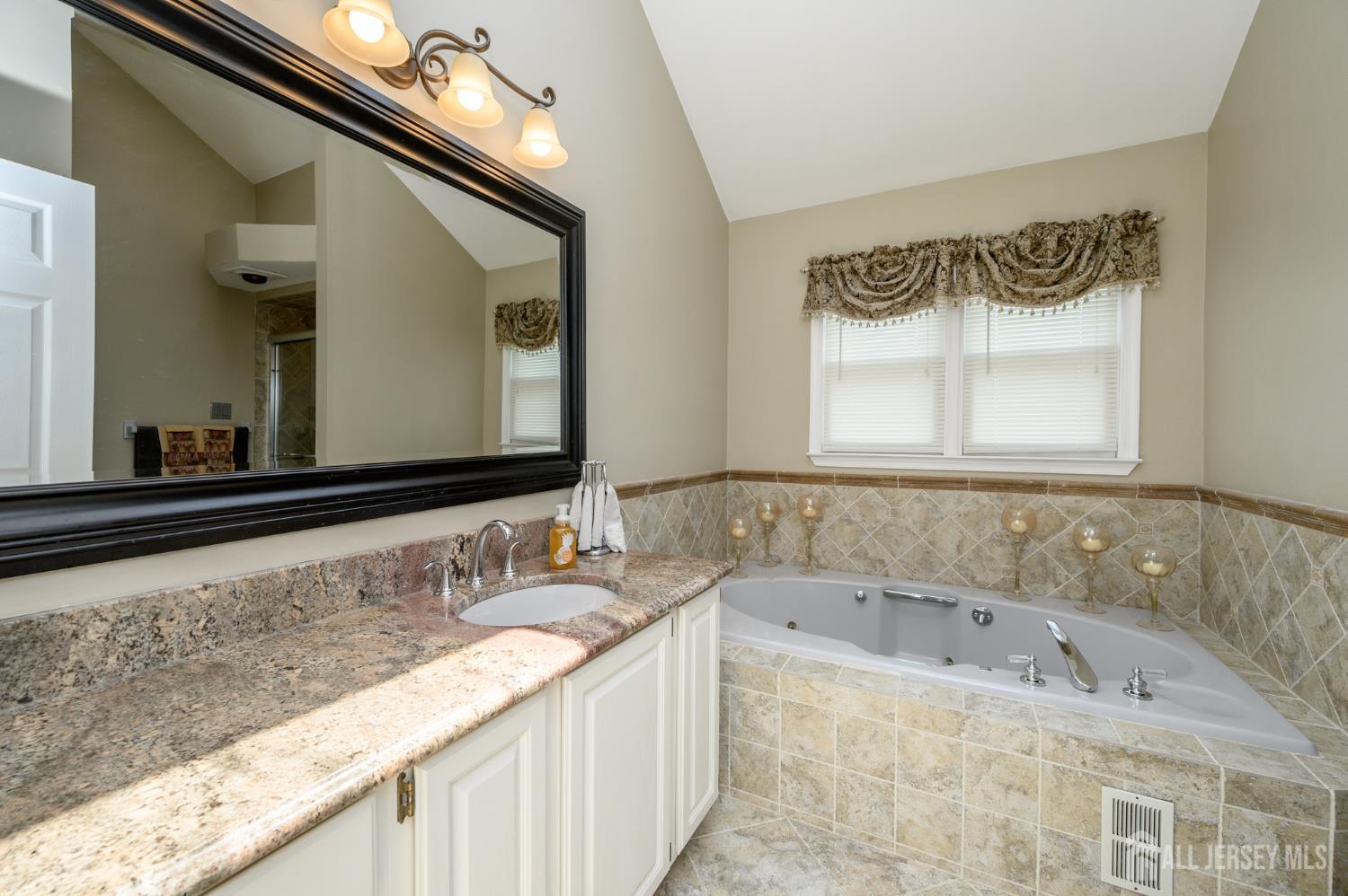 1 Wilfred Road, Manalapan, NJ, 07726 image 34