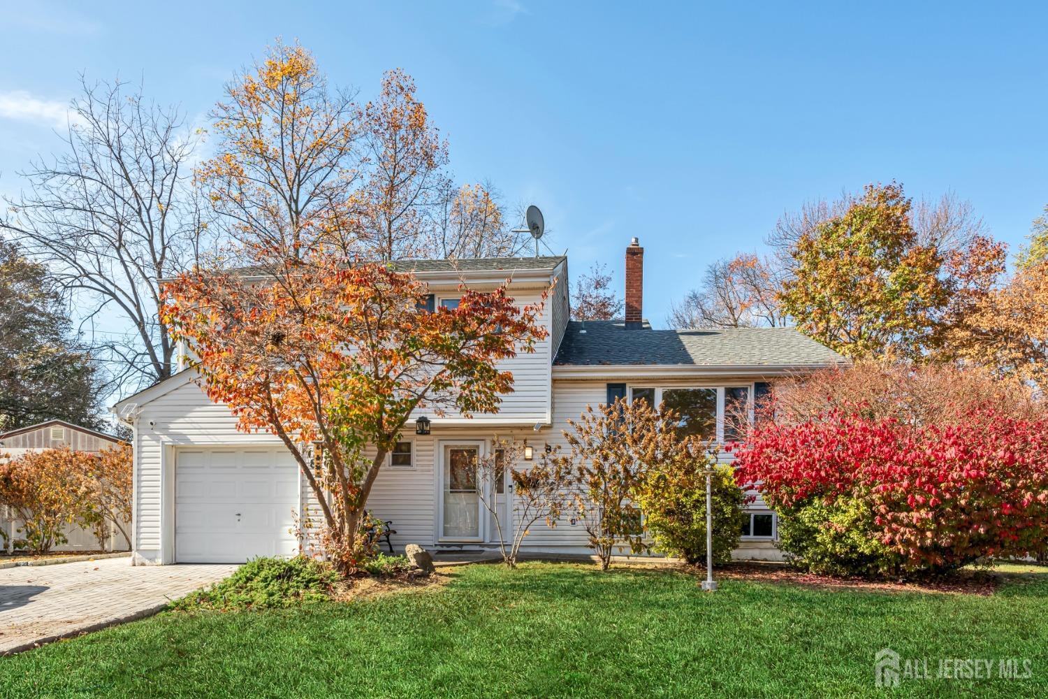 8 Carlisle Court, Edison, NJ, 08817