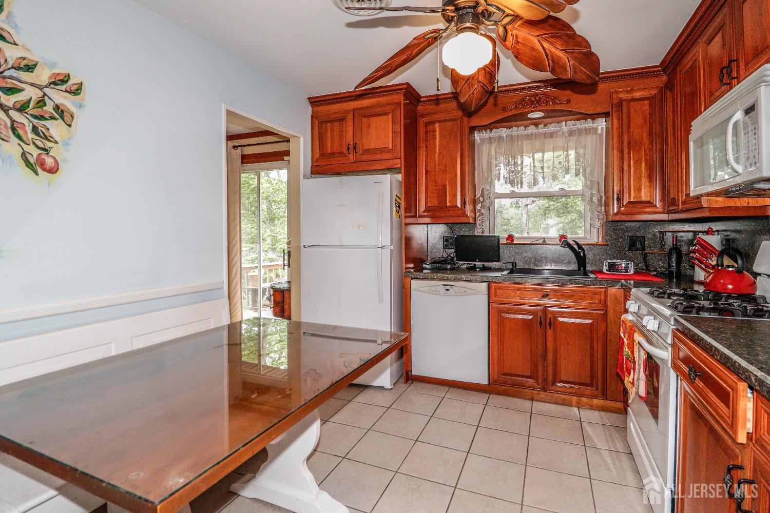 104 Elizabeth Avenue Image 3