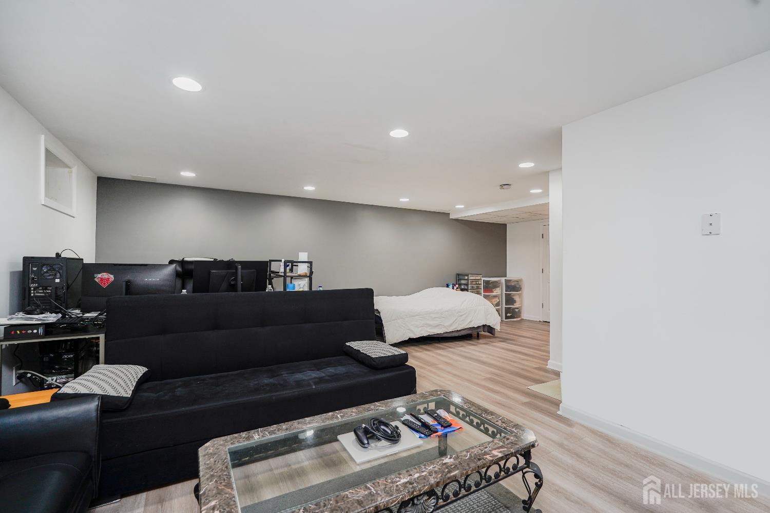 324 Oak Knoll Drive, Manalapan, NJ, 07726 image 21