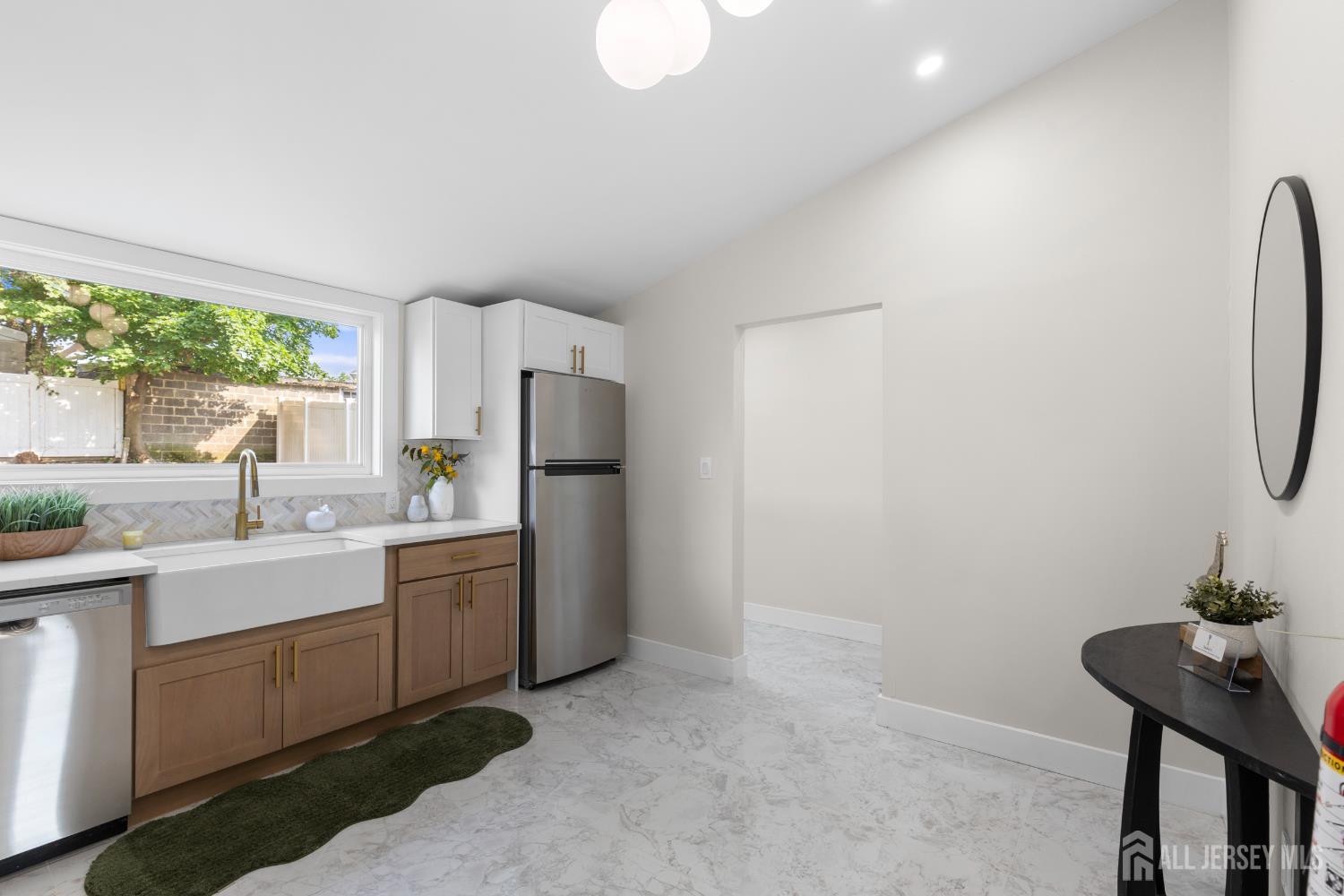 251 church Street, South Amboy, NJ, 08879 image 12