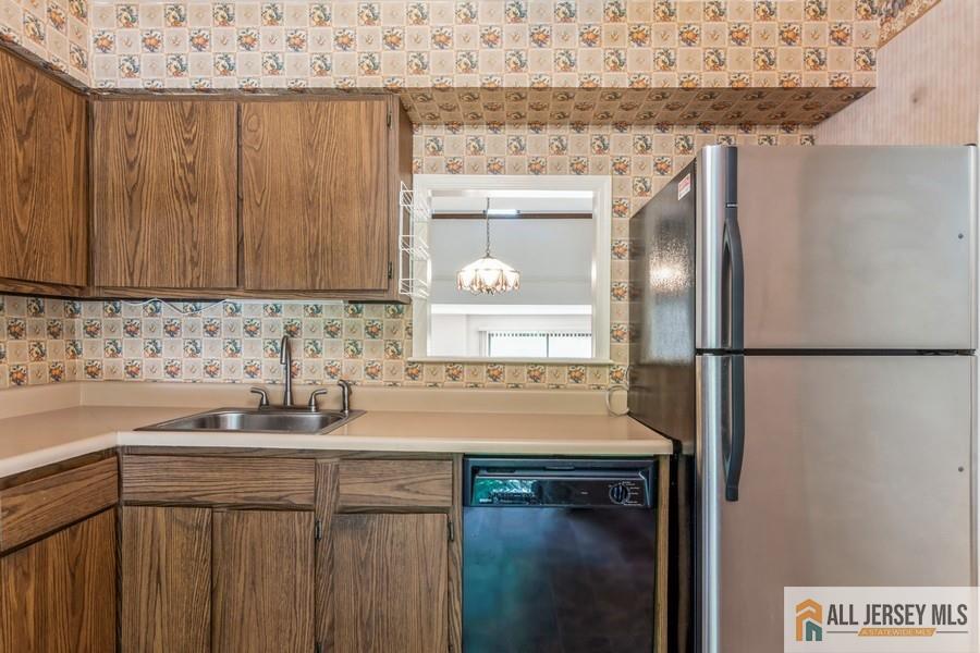 323 Gills Lane 9C, Iselin, NJ, 08830 image 12