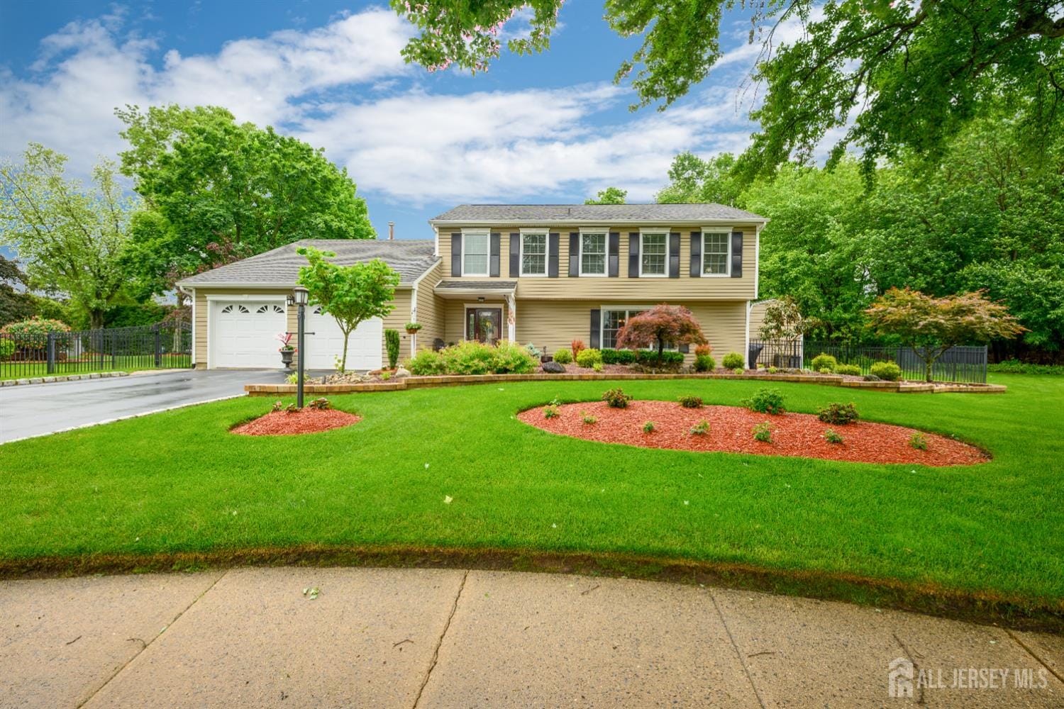 7 Manor Court, Old Bridge, NJ, 08857