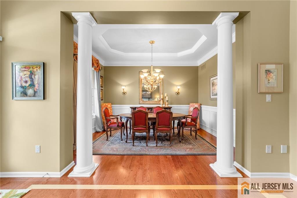 8 Tamarack Road Image 4