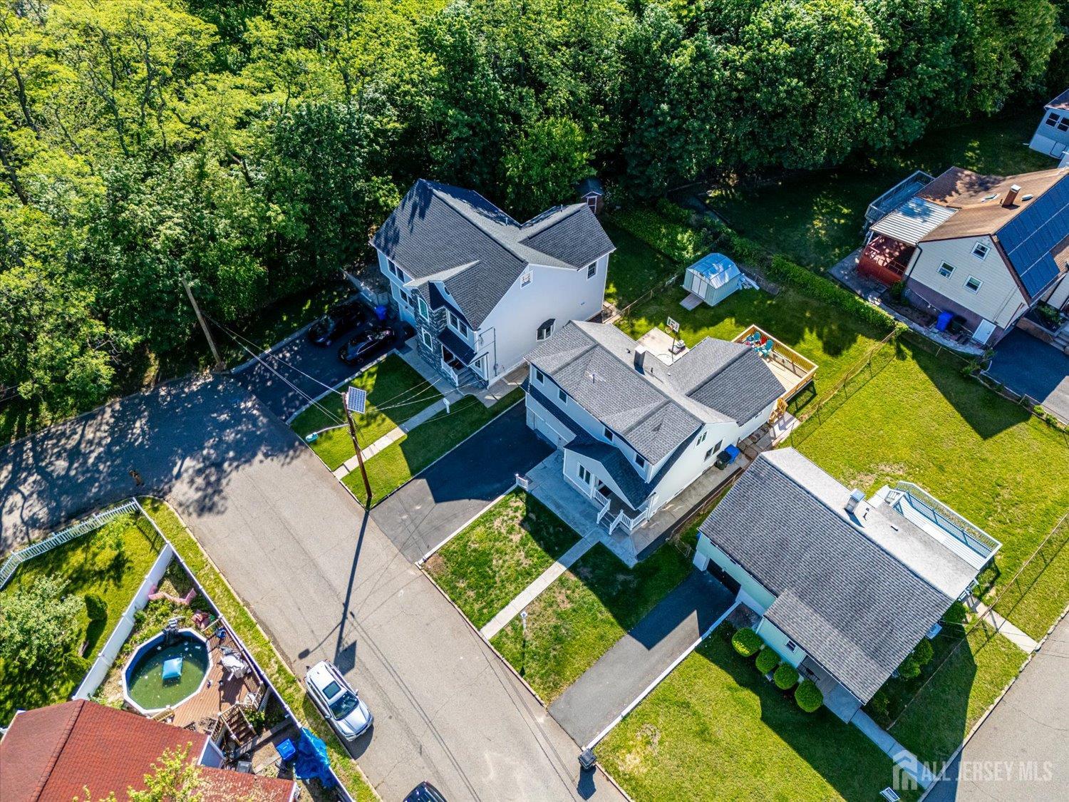 5 Alvin Court, Menlo Park Terrace, NJ, 08840