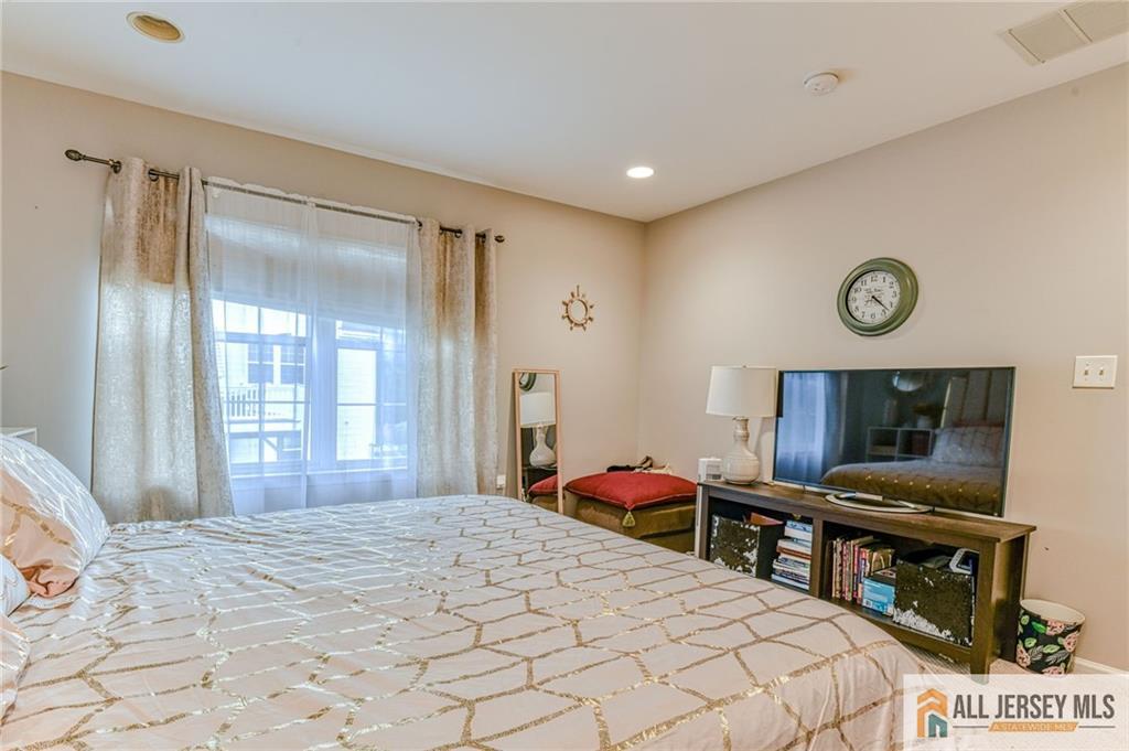 17 Hyde Park Drive, East Brunswick, NJ, 08816 image 25