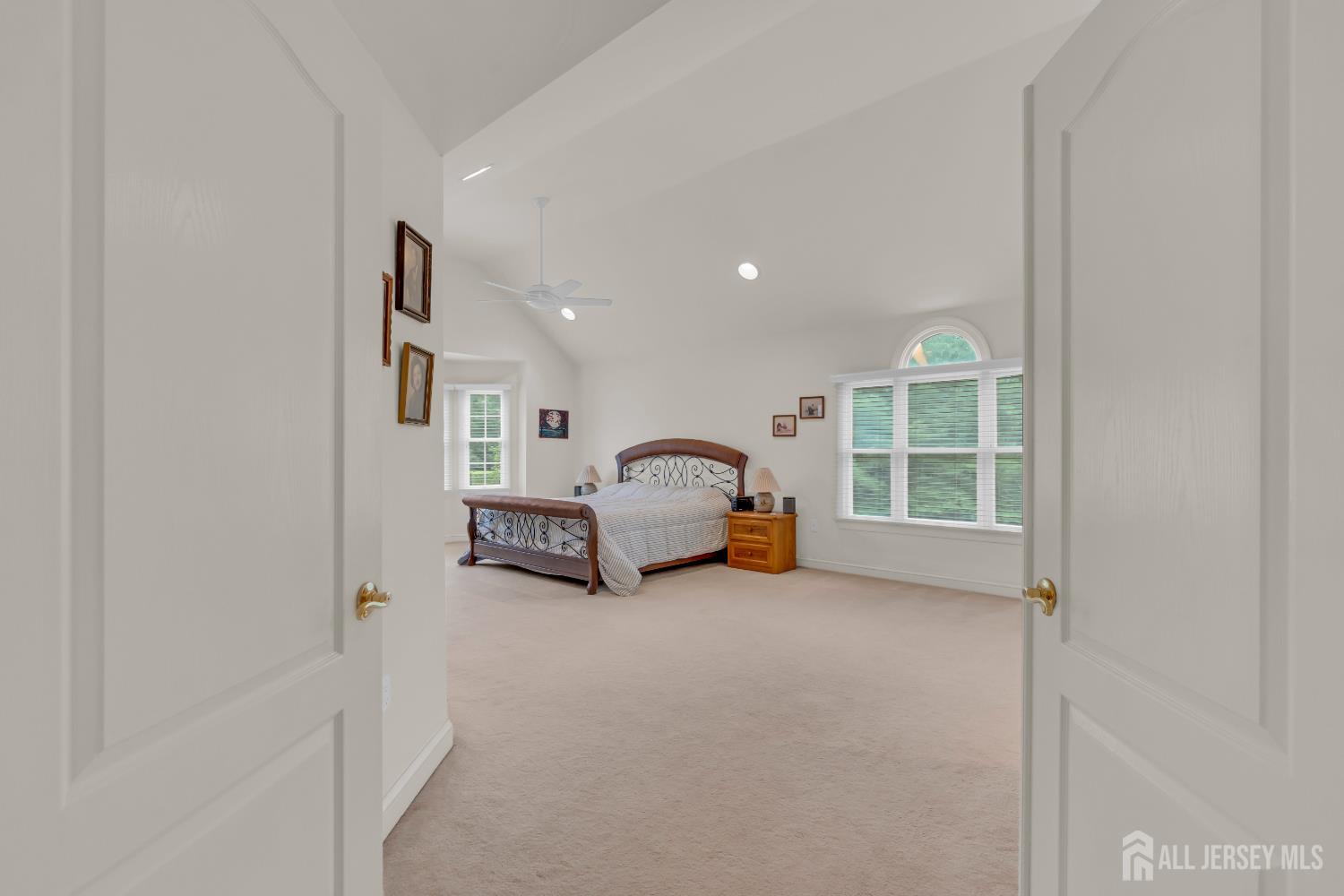 329 Valley View Circle, Freehold Twp, NJ, 07728 image 10