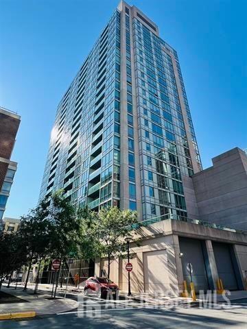 1 Shore Lane 619, Jersey City, NJ, 07302 image 48