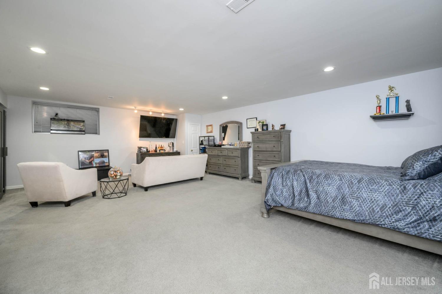 29 Chimney Court, Old Bridge, NJ, 08879 image 35