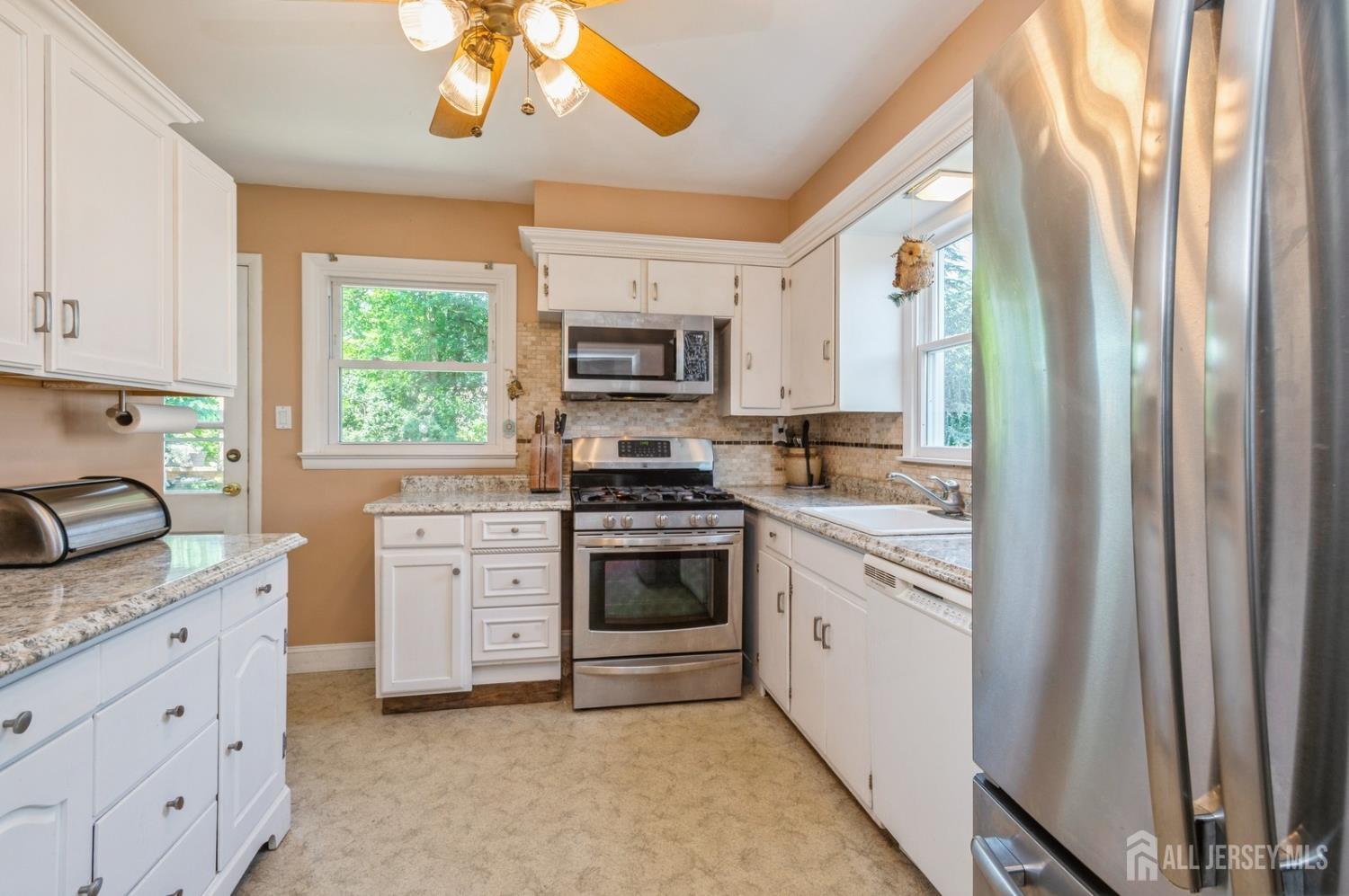 206 Charlotte Avenue, South Bound Brook, NJ, 08880 image 8