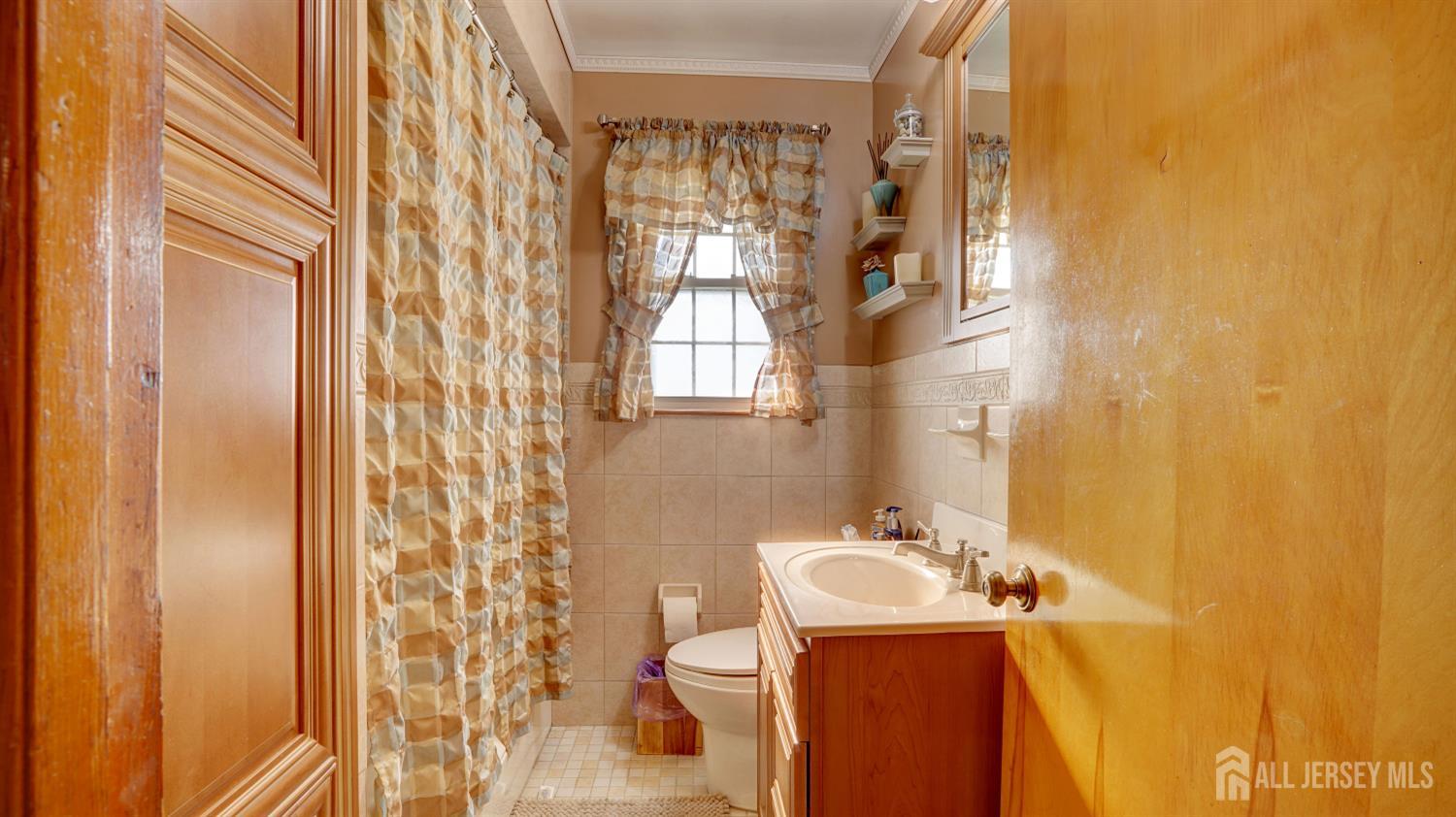 230 Raritan Street, South Amboy, NJ, 08879 image 24